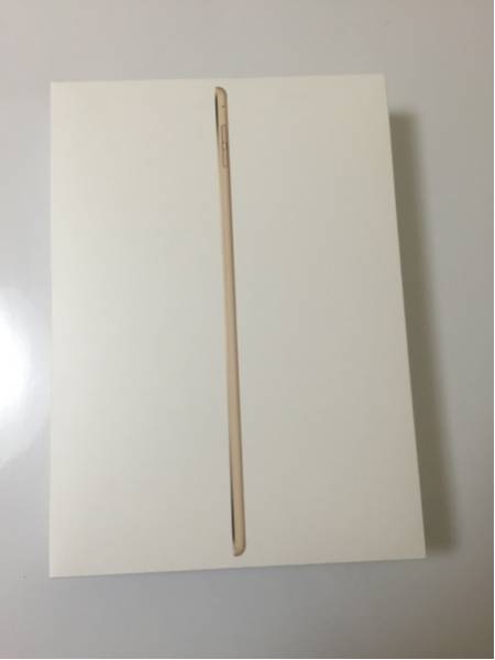 新品同様 docomo iPad Air2 32gb Gold 送料無料　