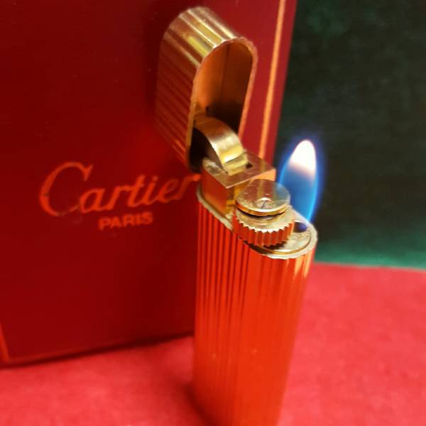 カルティエライター　オーバーホール写真　美品　オーバル　ゴールド　縦ボーダー　箱付き