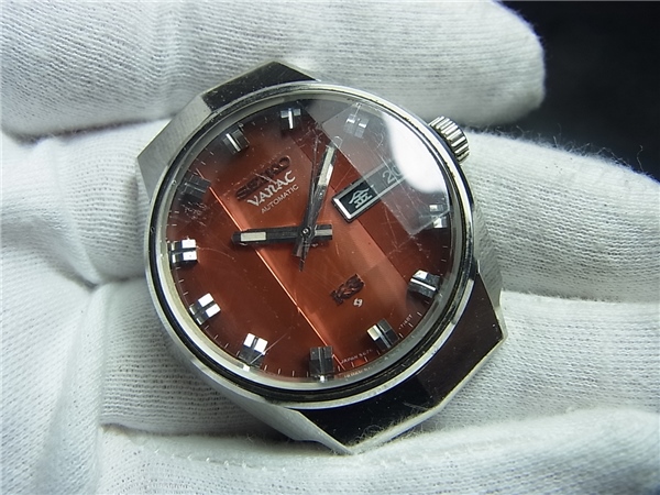 ジャンク７０年代セイコーキングバナックグラデーションダイアル