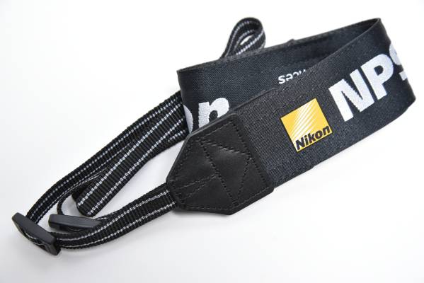 ニコン NPS プロストラップ 旧バージョン 美品 未使用 極上Nikon