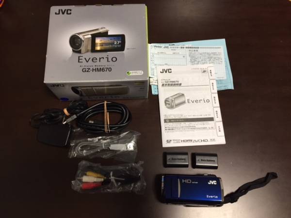 【バッテリー3個付】JVC Everio GZ-HM670-A ブルー 動作品 JVC Everio 【 GZ-HM670 】 ロイヤルブルー☆予備バッテリー !! ,Z