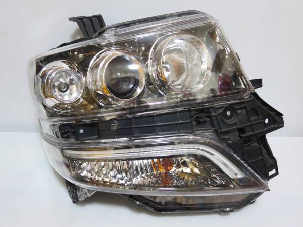 良品 N BOX カスタム JF1 純正 右 ヘッドライト HID 100-62038 【公式