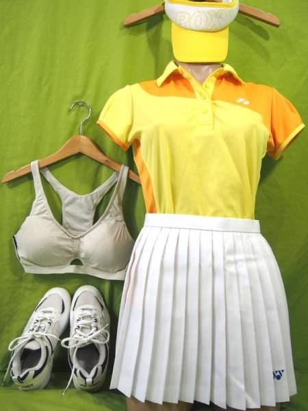 4 422 ヨネックス 大阪金岡高校女子テニス部ユニフォーム一式フルセット5点 プリーツスコート ヨネックスシューズ キャップ スコート 売買されたオークション情報 Yahooの商品情報をアーカイブ公開 オークファン Aucfan Com