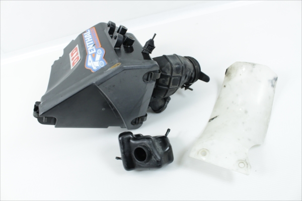 CRM250AR[64インナーカウルセット]検CRM250R｝A