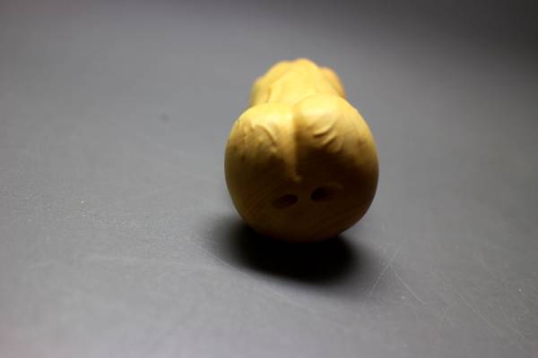 柘植根付 春画根付・男根 黄楊木彫刻 提げ物 珍宝(根付)｜売買された