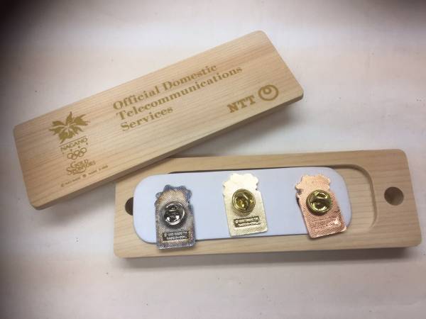 長野オリンピック 記念ピンバッチ3個セット 箱付き 0251