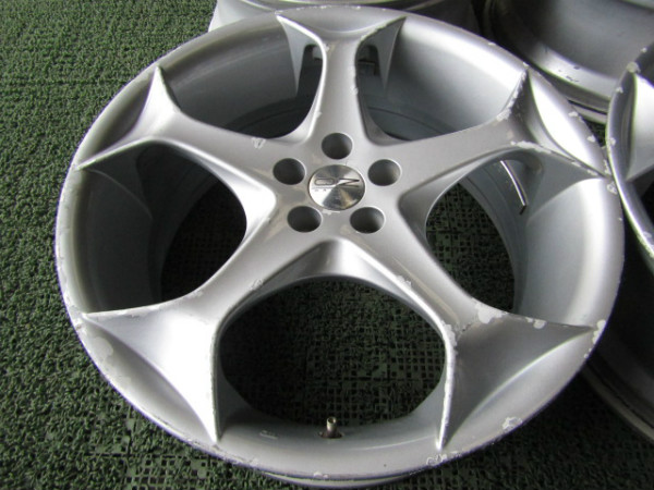 ★2685M OZ アンタレス VW ニュービートル ボーラ ゴルフ Audi アウディTT TTクーペ ロードスター セリカ WiLL VS ヴォルツ アベンシス 等