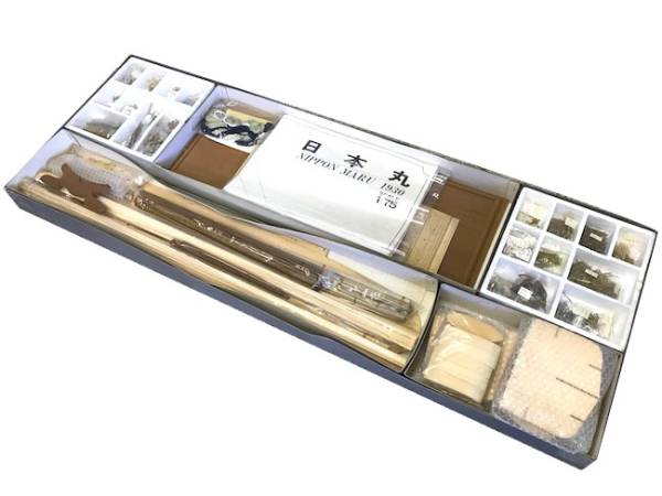 新品未組立 超希少 日本丸 NIPPONMARU 1930 不二美術模型1/75スケール 4檣バーク型練習船 世界最大級 入手困難品 木製帆船模型 シップ 藍青