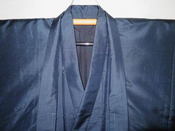 壱0680 本絹泥藍村山大島紬男着物羽織裄71丈154К藍亀甲新品証紙