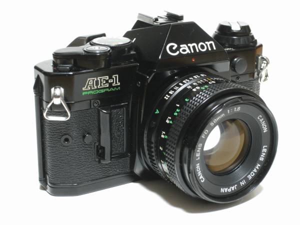 Canon AE-1 ブラック レンズ付 FD50mm 1.8 動作品 一眼レフ カメラ