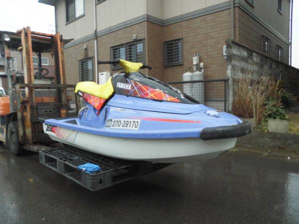 愛知　TZ700　始動、吹け上がりOKです