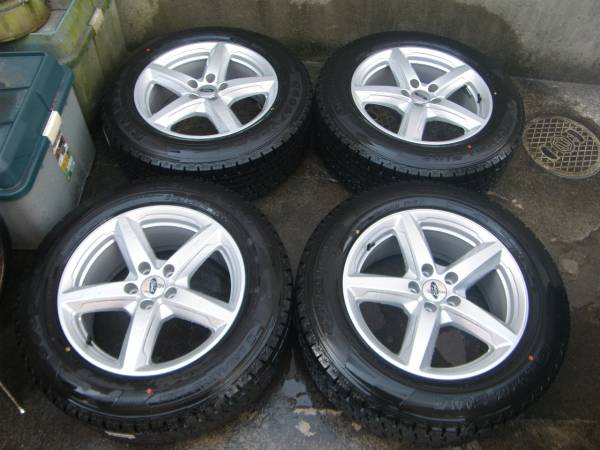 フォード エクスプローラー 16 純正 アルミ 18インチ スタッドレス 245/60R18 2016年製 4本 セット GOOD YEAR TPMS 空気圧センサー付バリ溝