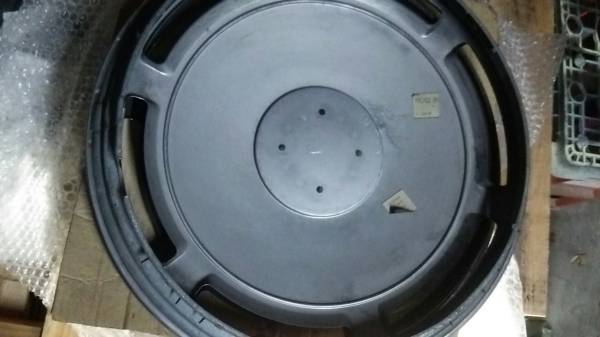 超 シボレーカプリス ホイールキャップ アメ車 ポリスカー ローライダー 純正品 売買されたオークション情報 Yahooの商品情報をアーカイブ公開 オークファン Aucfan Com