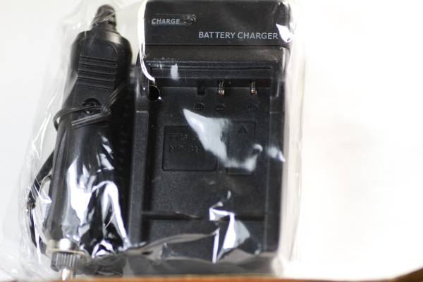 ★SONY　NP-BN1　純正中古バッテリー2点と純正ではございませんがチャージャーセット（NO.135）★_3