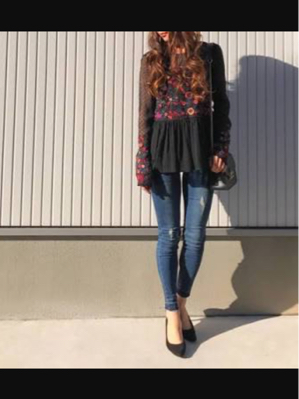 ZARA好きさんに ドット刺繍トップスS