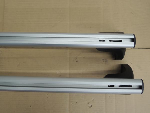 美品 未使用 BMW 1シリーズ 3シリーズ E81 E90 純正 ベースサポート 