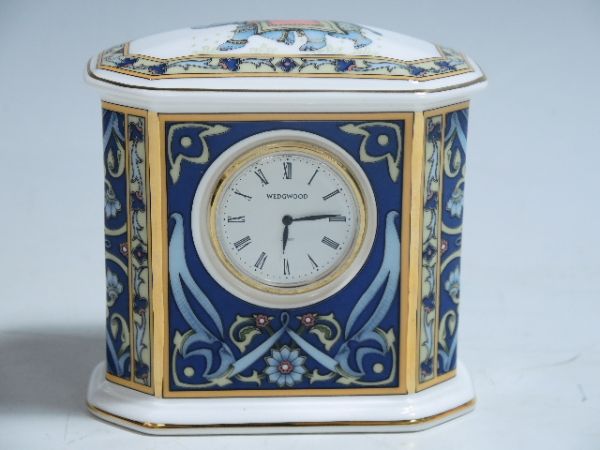 923/☆ウェッジウッド ブルーエレファント 時計 WEDGWOOD