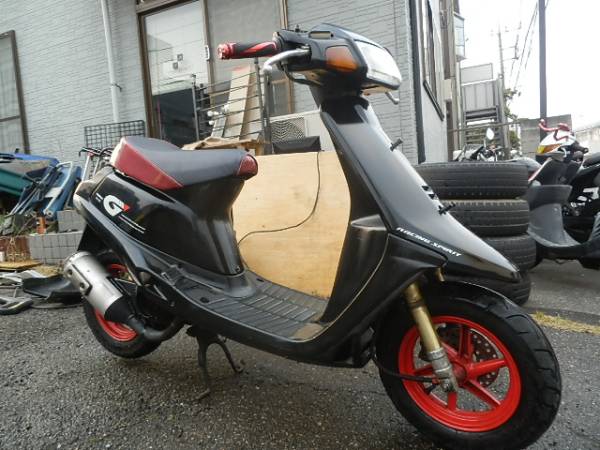 Gダッシュ 80年代後半からの伝説的な走り屋スクーター カスタム車両 Gダッシュ 80年代後半からの伝説的な走り屋スクーター カスタム車両