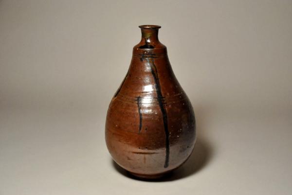 鉄釉瓶（江戸時代）