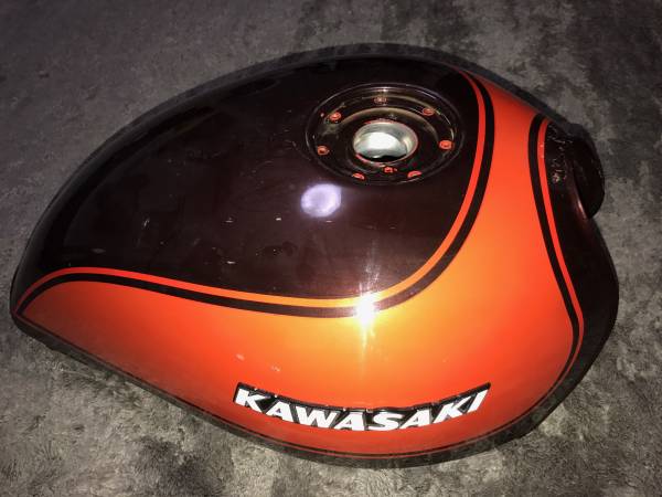 ZR750 ゼファー750 火の玉 ガソリンタンク