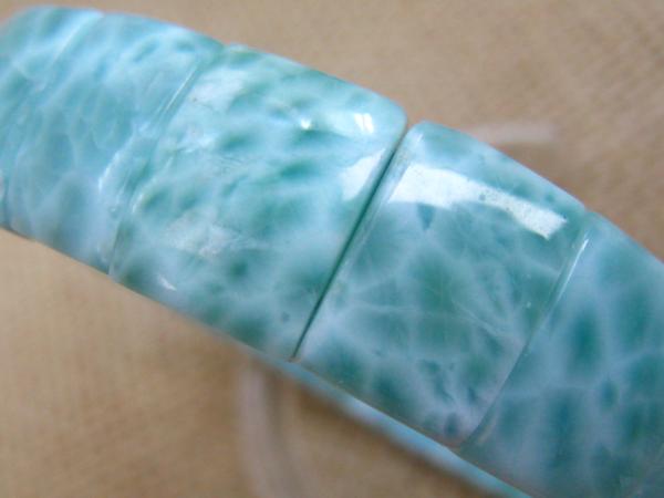 0123w842 天然宝石★【ドミニカ共和国産の10Aラリマー】★バングル 12x8.5mm