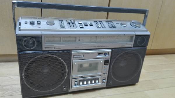 日立　パディスコ　TRK-8800　レトロ　1980年代　ジャンク 日立 パディスコ TRK-8800 レトロ 1980年代 ジャンク ☆日立ラジカセ