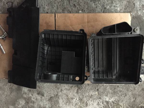 RX-7 FD3S 純正エアクリーナーボックス FD3S マツダ RX-7 RECHARGE株式