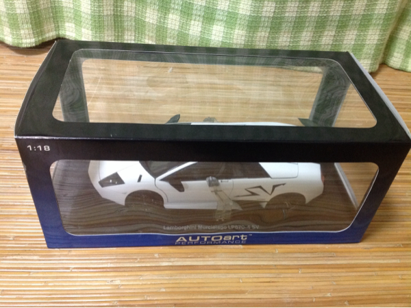 1/18 ランボルギーニ lp670-4 sv