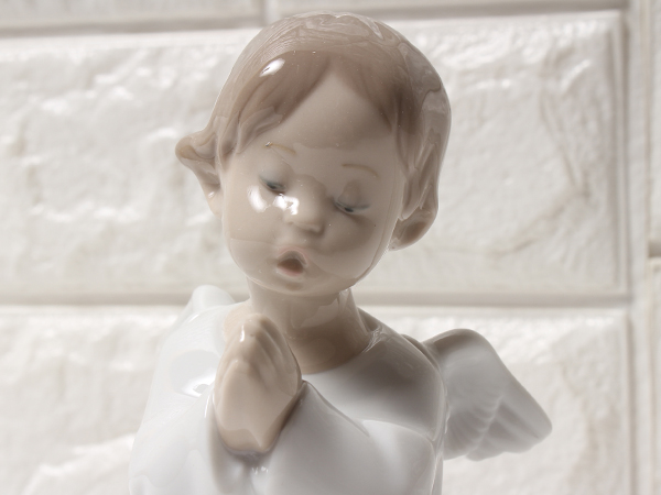 フィギュリン LLADRO リヤドロ「可愛いお祈り」4538 天使エンジェル