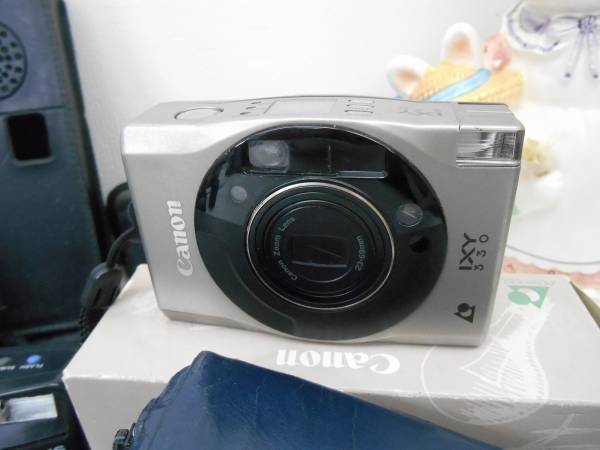 デジタルカメラ　フイルムカメラ　まとめ売り　キャノン　オリンパスその他 カメラおまとめ 8台以上 instax500AF/OLYMPUS L-10/Canon IXY など