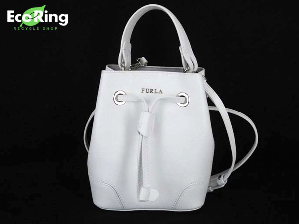 1円 未使用 フルラ 2WAY レザー ショルダーバッグ ホワイト AQ014