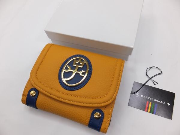 NT119 BAJAC カステルバジャック新品大きなメタルロゴの３つ折り財布 黄色