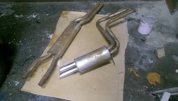 フェアレディZ　S 30Z 240Z 縦デュアルマフラー　希少