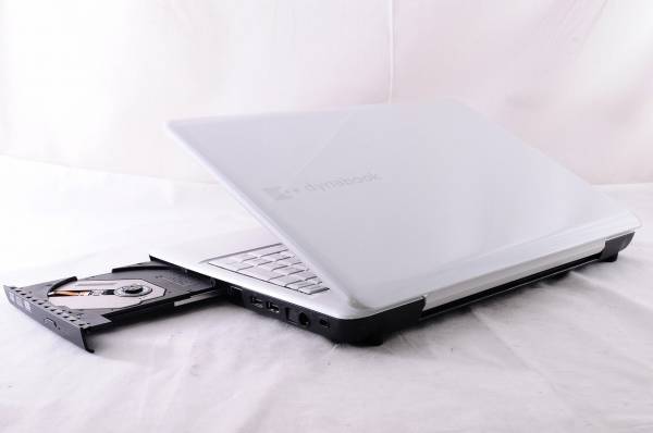 ☆ジャンク・1円～☆ ★超美品★東芝 DynaBook EX/35LWH 最新Win10 大容量750GB 大画面液晶 Blu-ray対応!! 無線 Wi-Fi Office搭載 東芝 dynabook Satellite B551&frasl;D最新Windows10