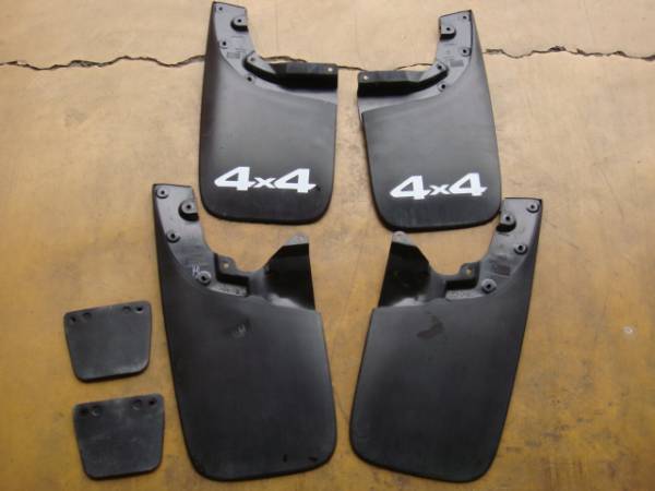 231869903.1