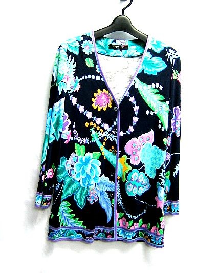 LEONARD レオナール 美しい花柄プリントのテンセルカーディガン