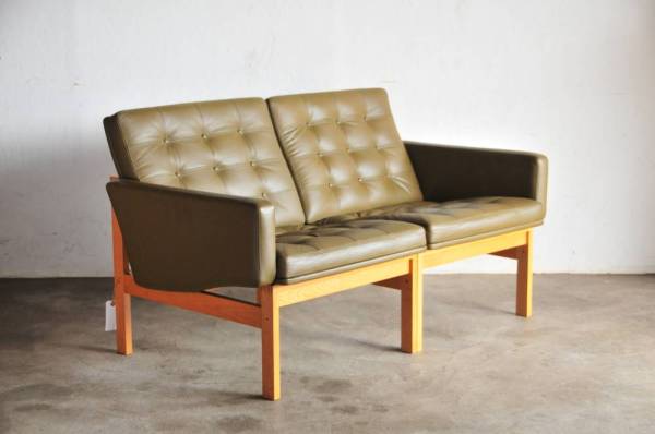  Modulin Sofa & table set 1962 Ole Gjerlov Knudsen and Torben Lind sofa(ウェグナー)｜売買されたオークション情報、yahooの商品情報をアーカイブ公開 - オークファン ウェグナー