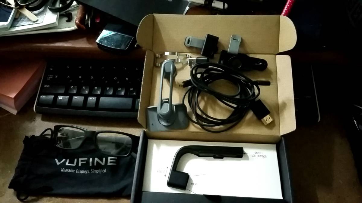 VUFINE+ ウェアラブルディスプレイ （中古）オマケ有り_2