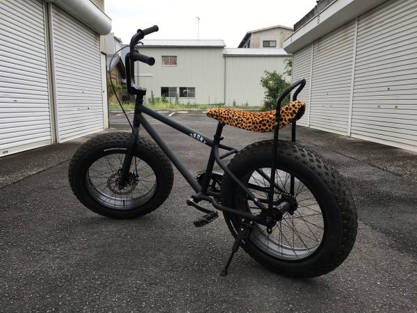 BRONX20 ファットバイク CUSTOM マットブラック　完全室内保管 受注生産可能 BRONX20 ファットバイク CUSTOM マットブラック 完全室内