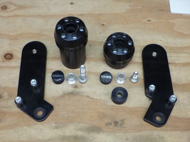 P&A X-Pad クラッシュパッド S1000R用 エンジンガード フレームスライダー