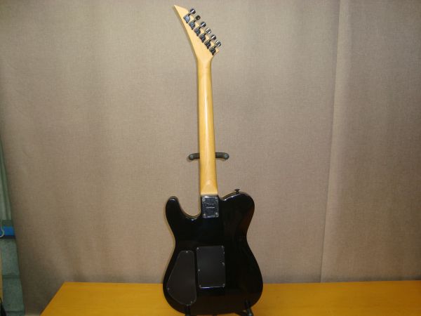 レアの一品、必見♪ CHARVEL by Jackson USA シャーベル エレキギター