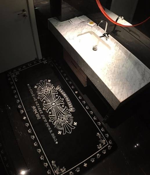 Chrome クロムハーツ 玄関マット， バスマット 60cm×90cm Hearts