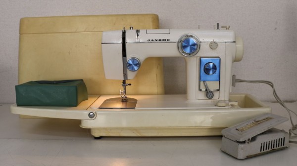 JANOME ジャノメ ミシン モデル 804 フットコントローラー付 