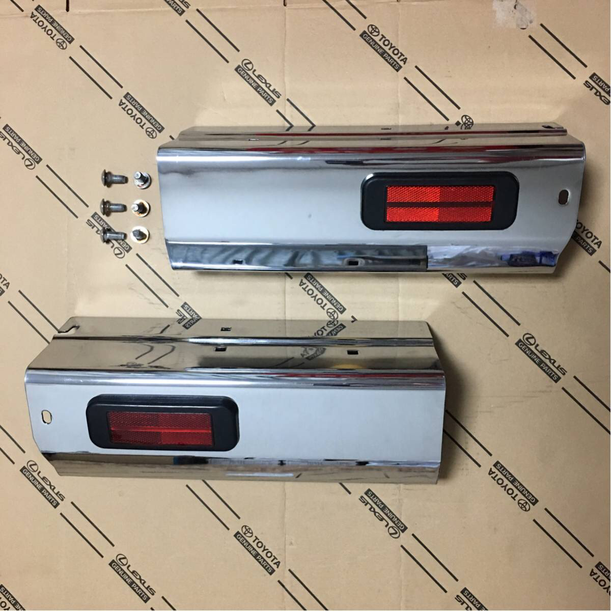 ランクル70系【中古】トヨタ純正 リアスチールメッキバンパー 