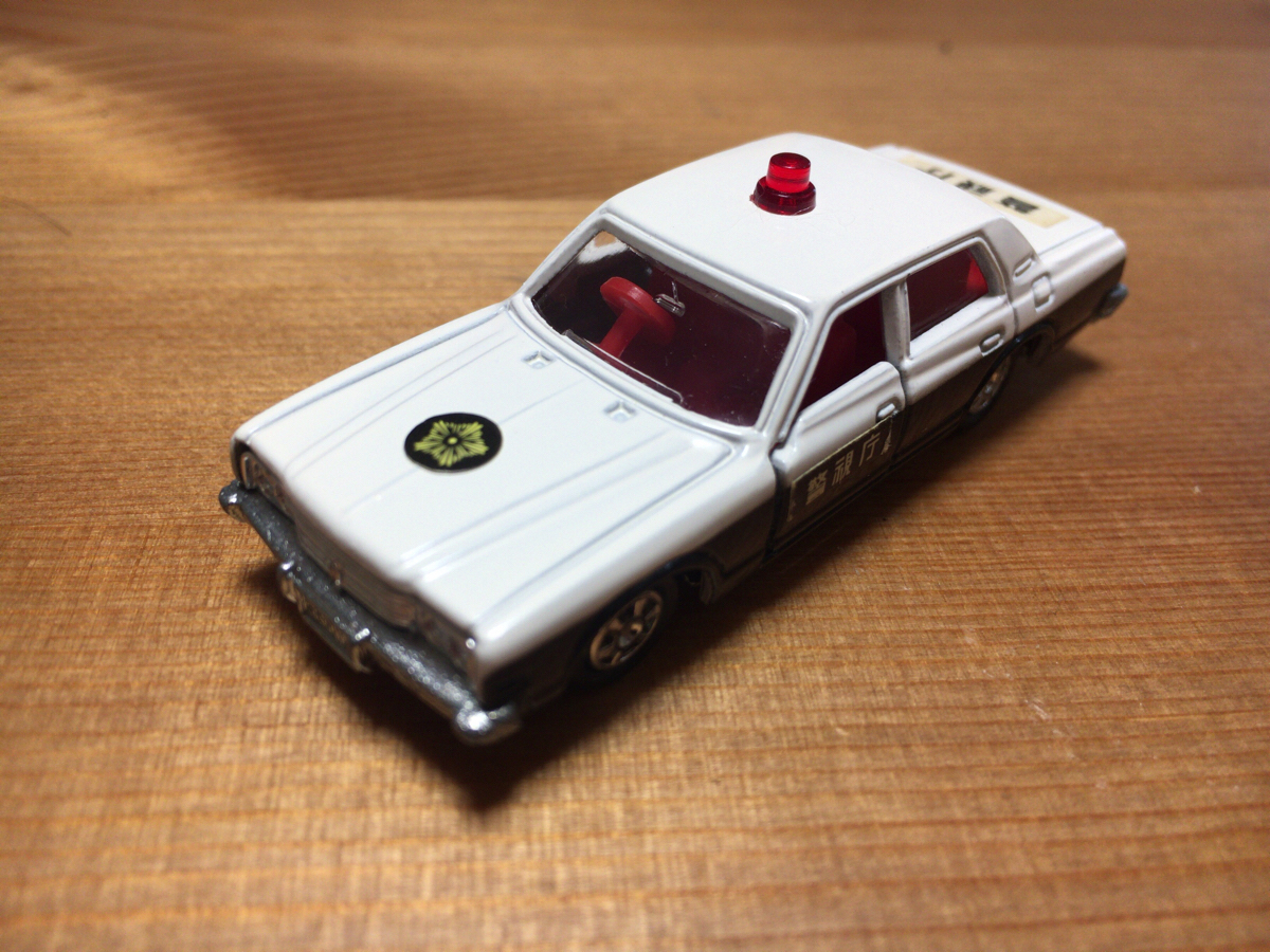 トミカ 黒箱 トヨタ クラウン パトロールカー 絶版 1円スタート(乗用車