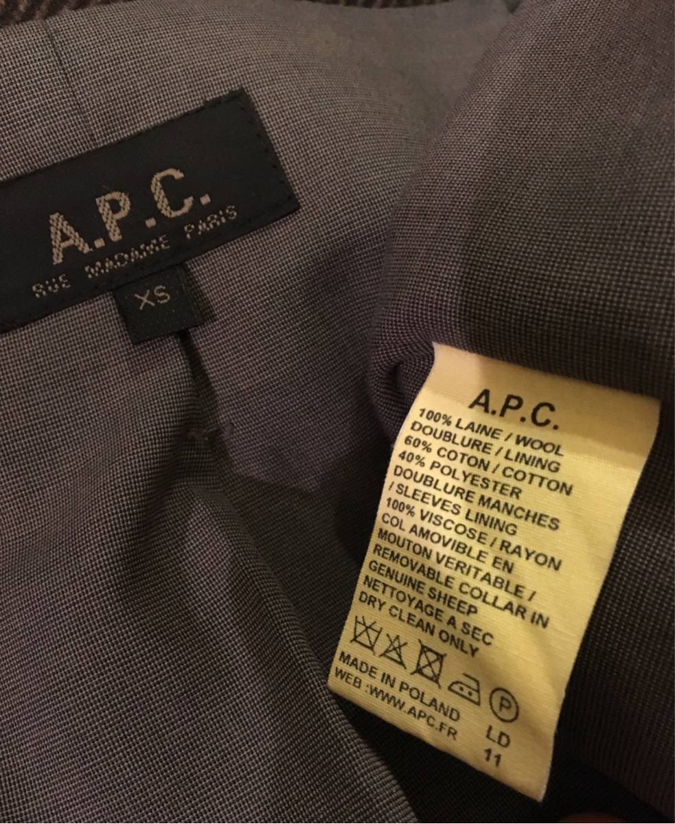 A P C Pコート ボア付き Size Xs ジャケット 上着 売買されたオークション情報 Yahooの商品情報をアーカイブ公開 オークファン Aucfan Com