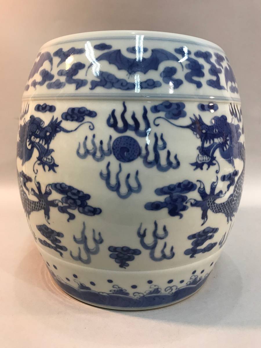 青花（せいか）や染付（そめつけ）とは｜白磁に青模様の陶磁器の特徴や