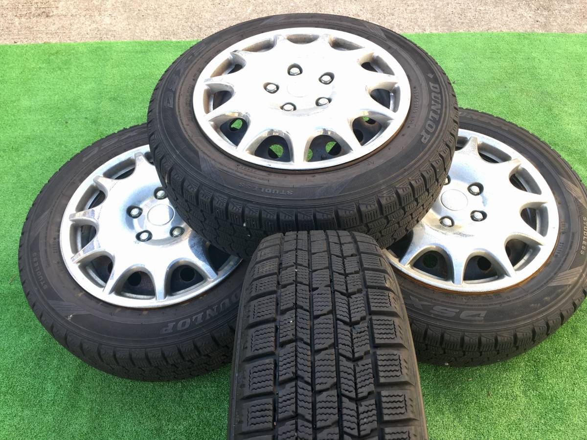 DUNLOP トヨタ純正 15インチスチール＆DUNLOP スタッドレス185/65R15 4 