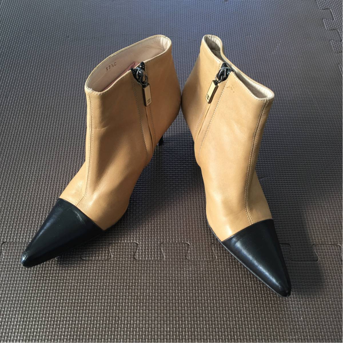 Christian Louboutin ショートブーツ スエード 371/2 レディース