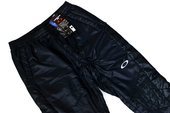 ★送料無料(税抜12000円以上)OAKLEY オークリー 新品 メンズ 耐久撥水 保温 裏起毛 中綿ウィンドパンツ 紺[421997JP-60B-M]一 四